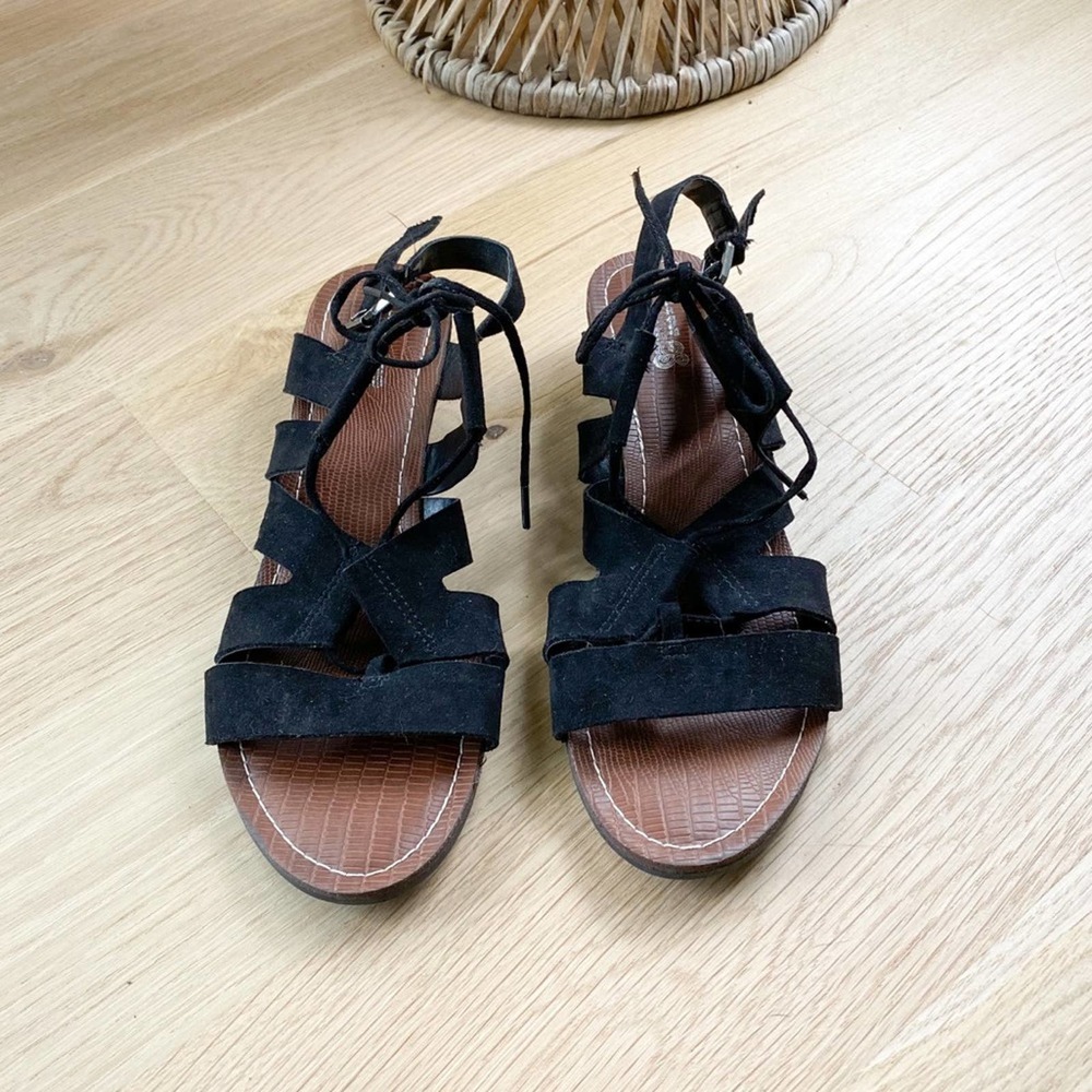 CARLOS SANTANA Suede Boho Wedge Sandal sz 8.5